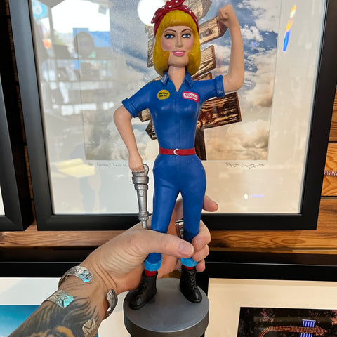 Rosie the Riveter Statue