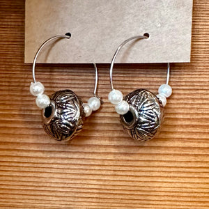 Silver Pearl Earrings