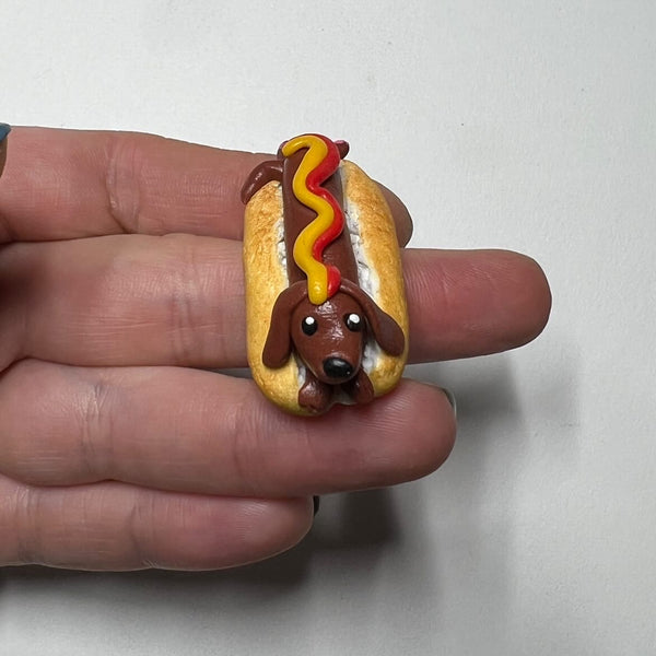 Weenie Dog Magnet